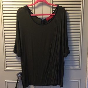 Army Green Half Sleeve AKIRA Top